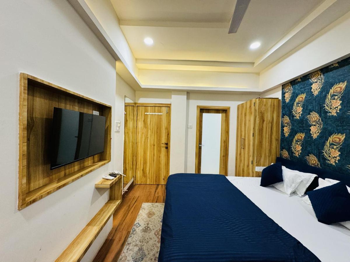 Hotel Shree Mahakal Krapa 우자인 외부 사진