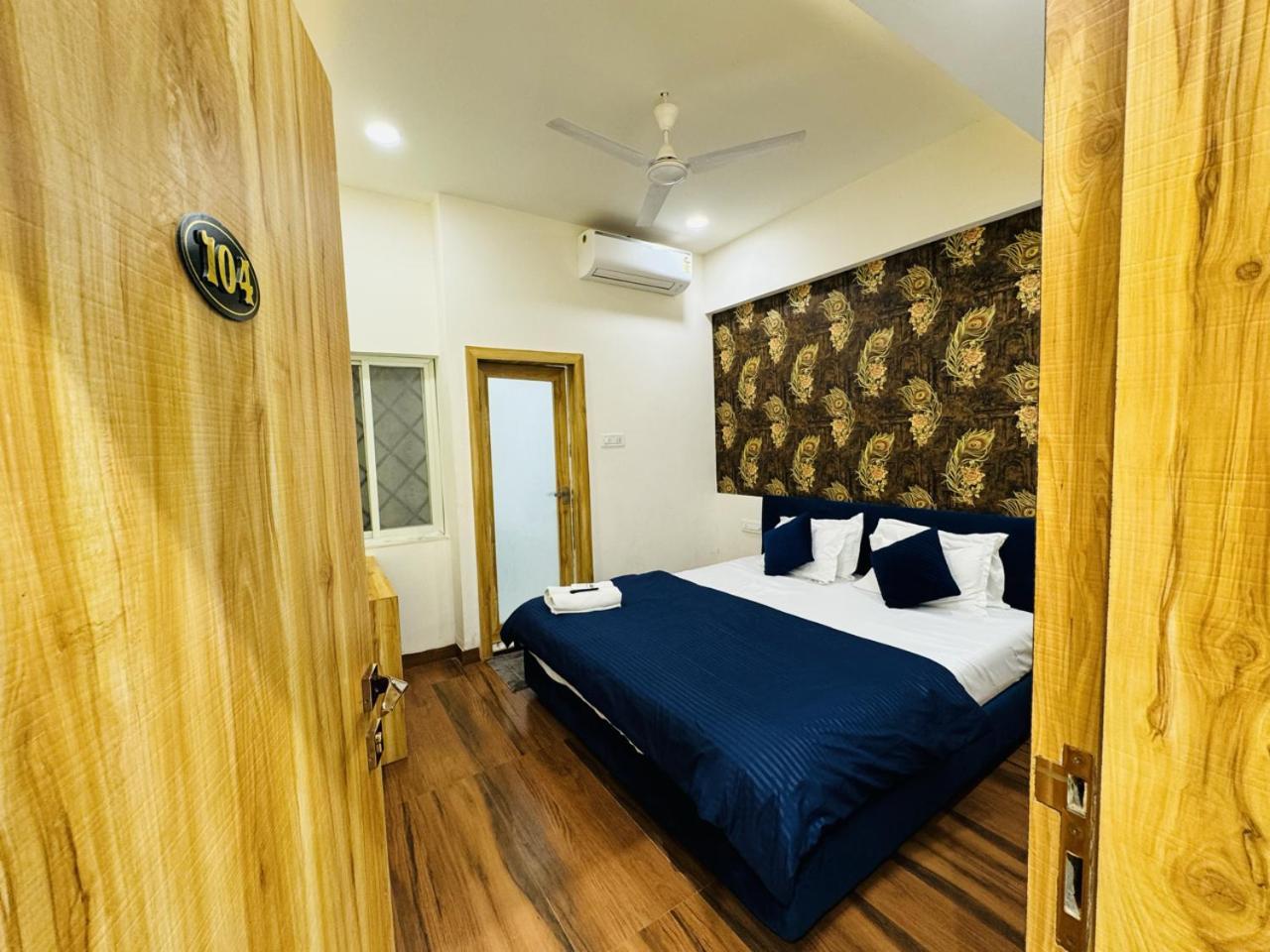 Hotel Shree Mahakal Krapa 우자인 객실 사진