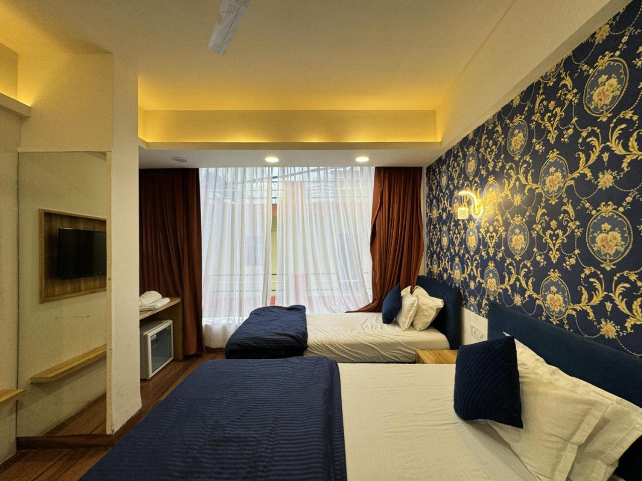 Hotel Shree Mahakal Krapa 우자인 객실 사진